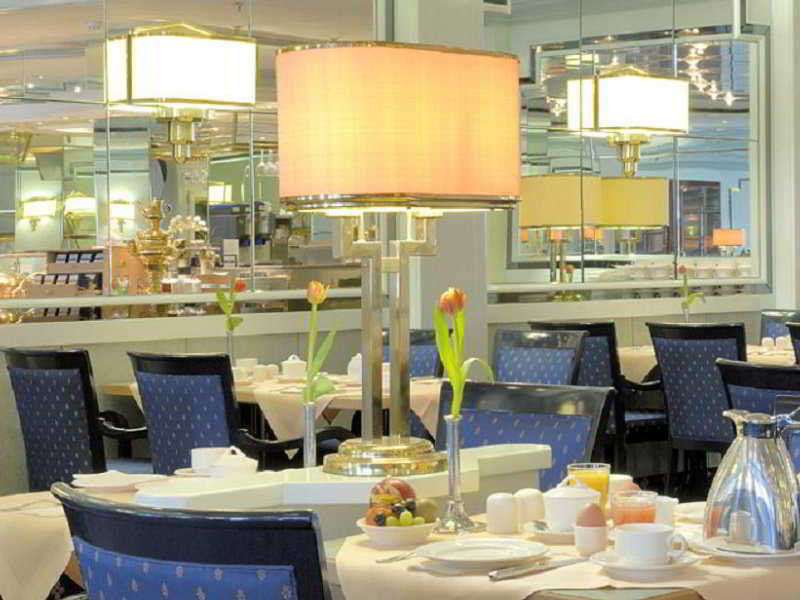Radisson Blu Hotel Cottbus Restaurante foto